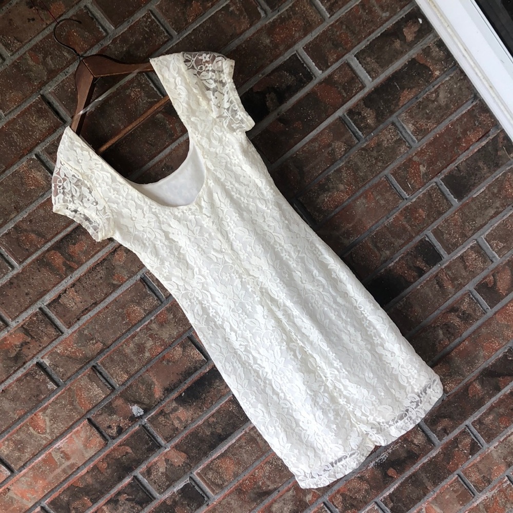 Charlotte Russe lace dress - Picture 2 of 2